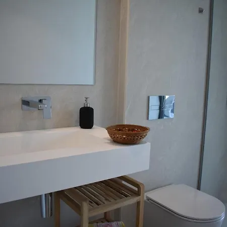 Apartment Luxury Complex Beachfront Apartment, Infinity Pool, Sauna, Gym And Large Terrace Torremolinos
