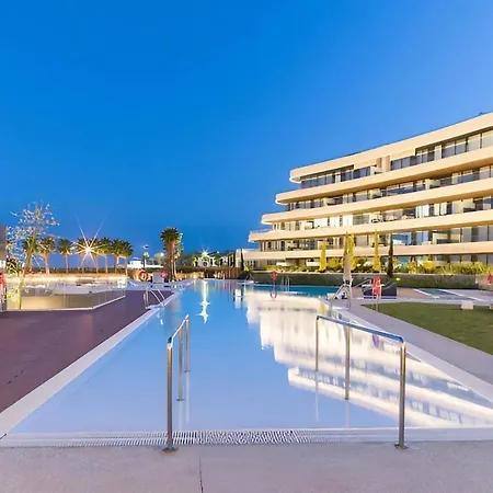 Apartment Luxury Complex Beachfront Apartment, Infinity Pool, Sauna, Gym And Large Terrace Torremolinos